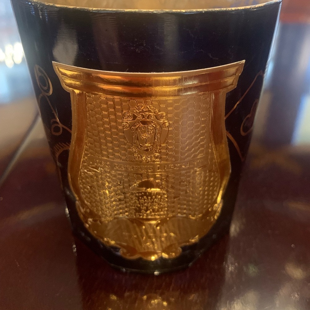 Exquisite decorative candle jar from the legendary French candlemaker Trudon.